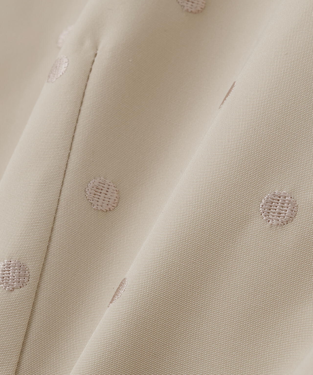 ドットペプラムジレ