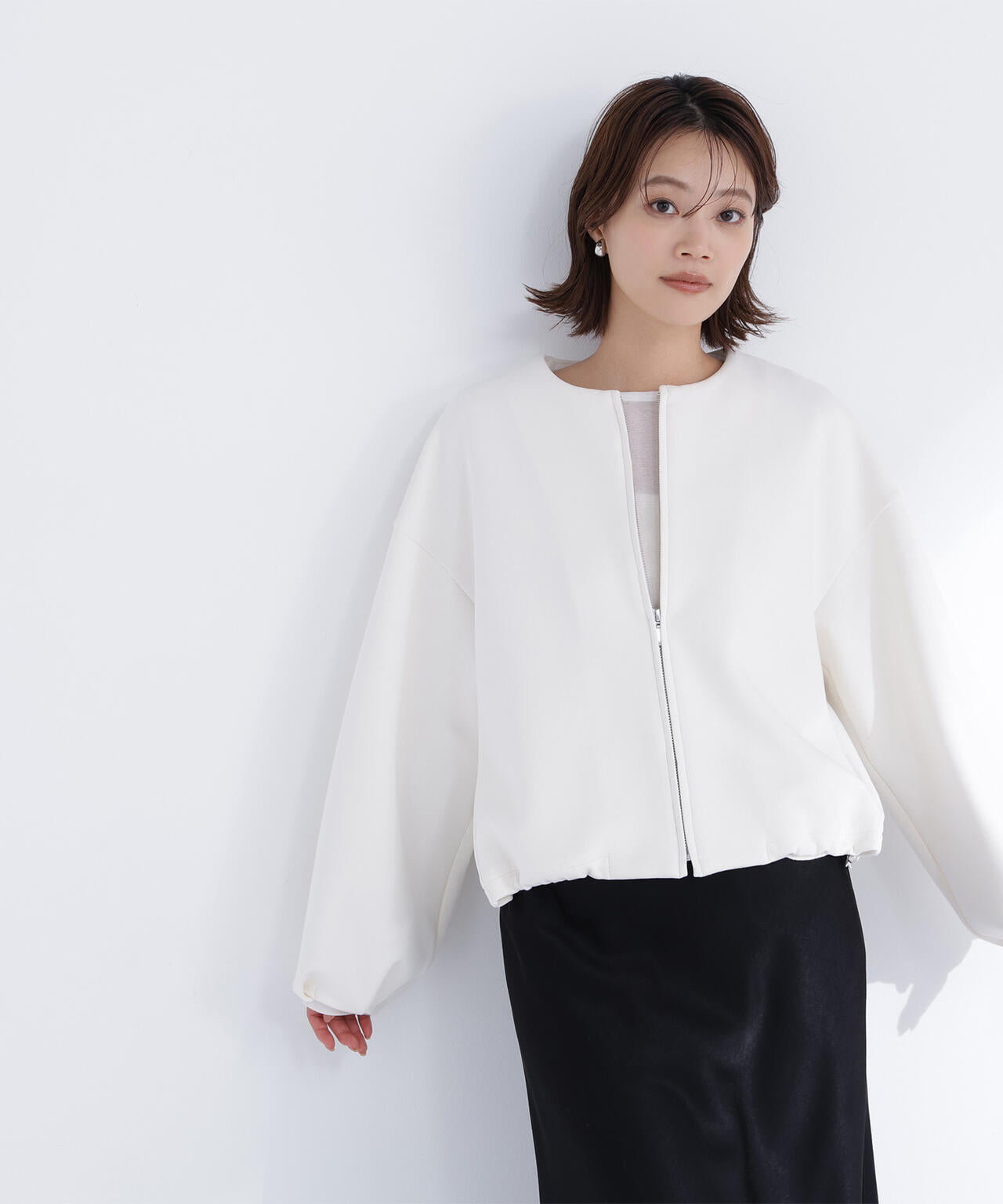 ノーカラーダンボールブルゾン | NATURAL BEAUTY BASIC（ナチュラル