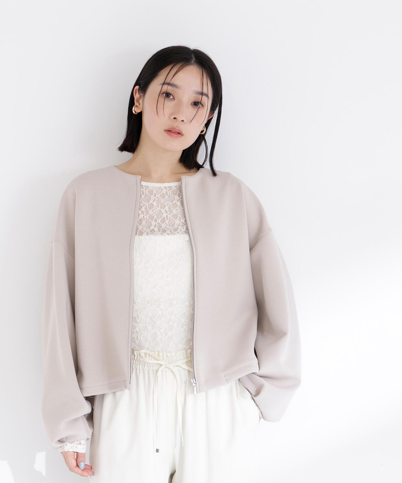 ノーカラーダンボールブルゾン | NATURAL BEAUTY BASIC（ナチュラル