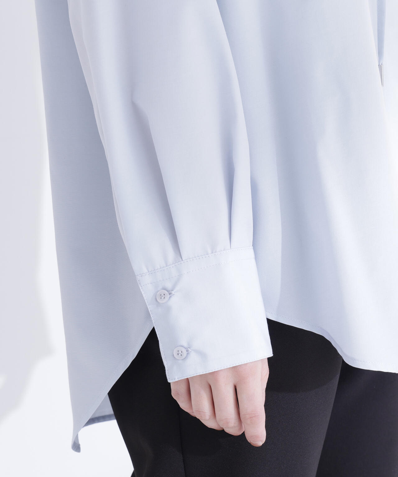 フーディーシャツブルゾン