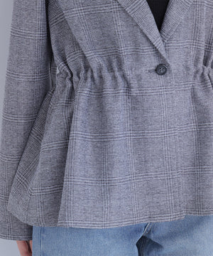 165cm 着用サイズ：FR