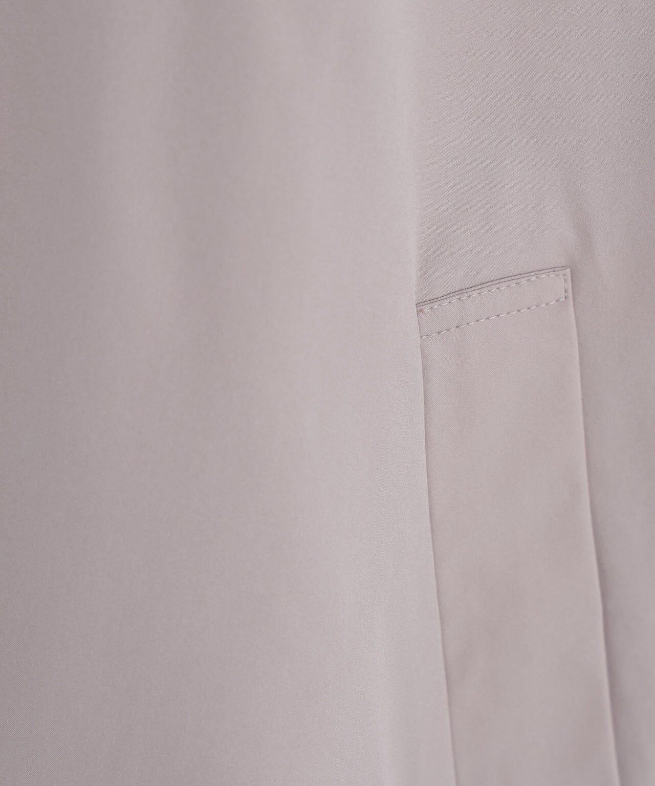 ミドルフーディーブルゾン