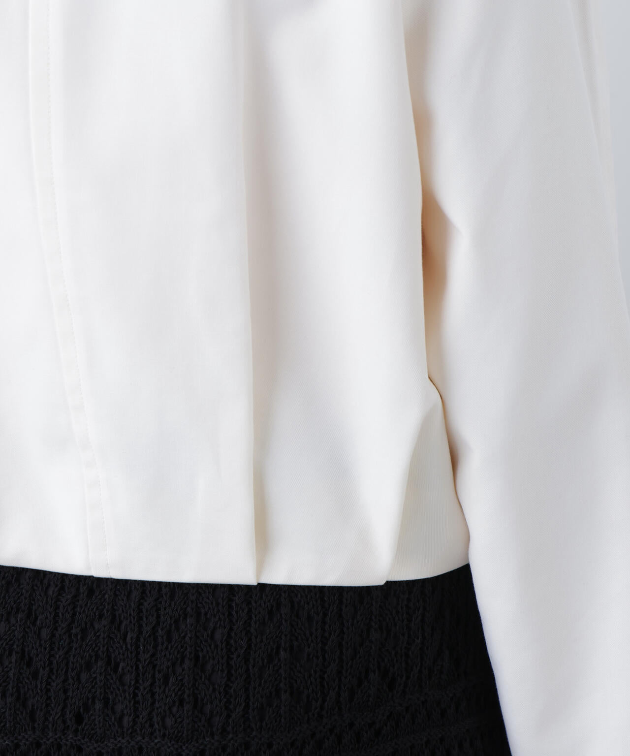 ステンカラーフォルムブルゾン