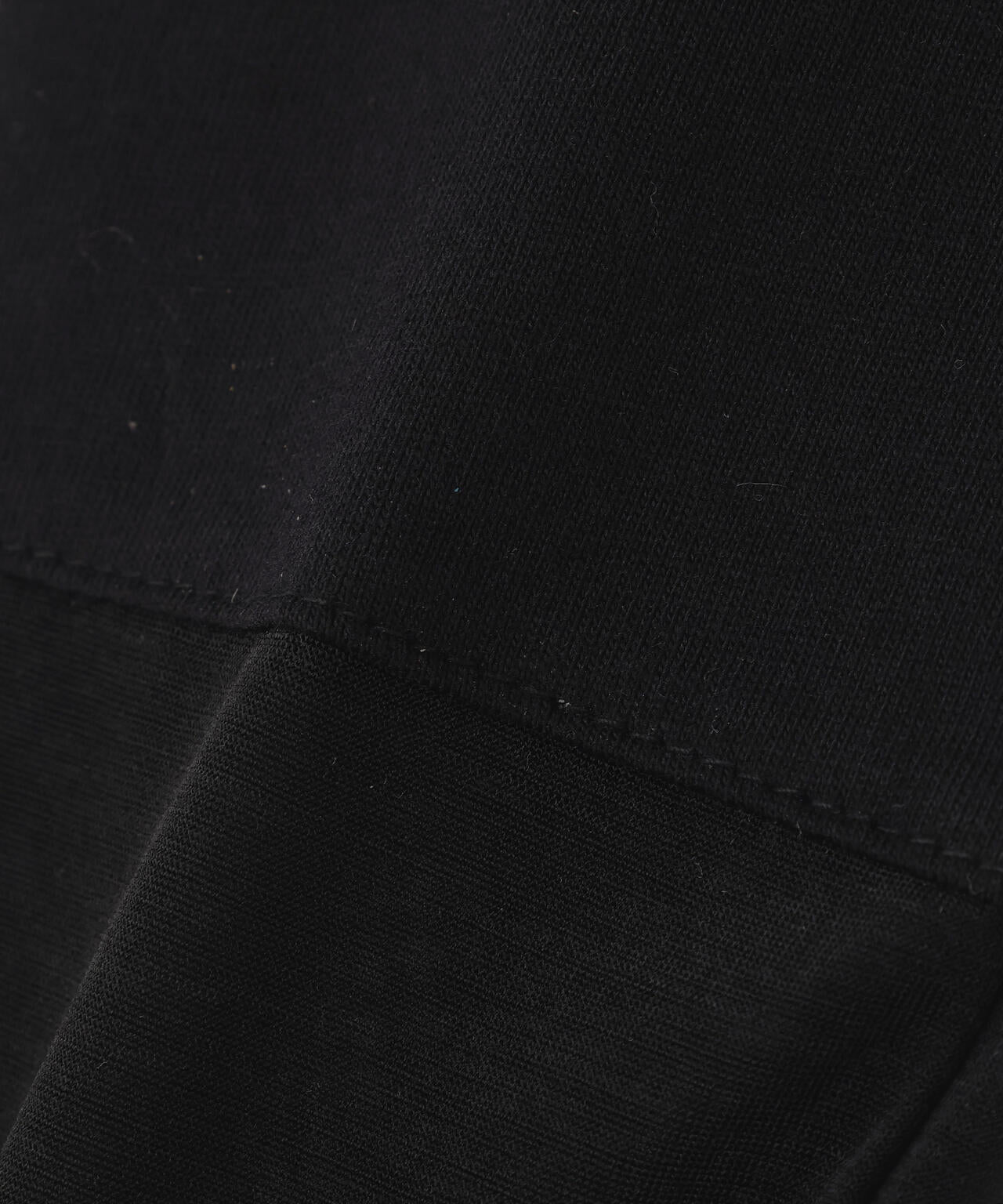 シアーカフスカットソー