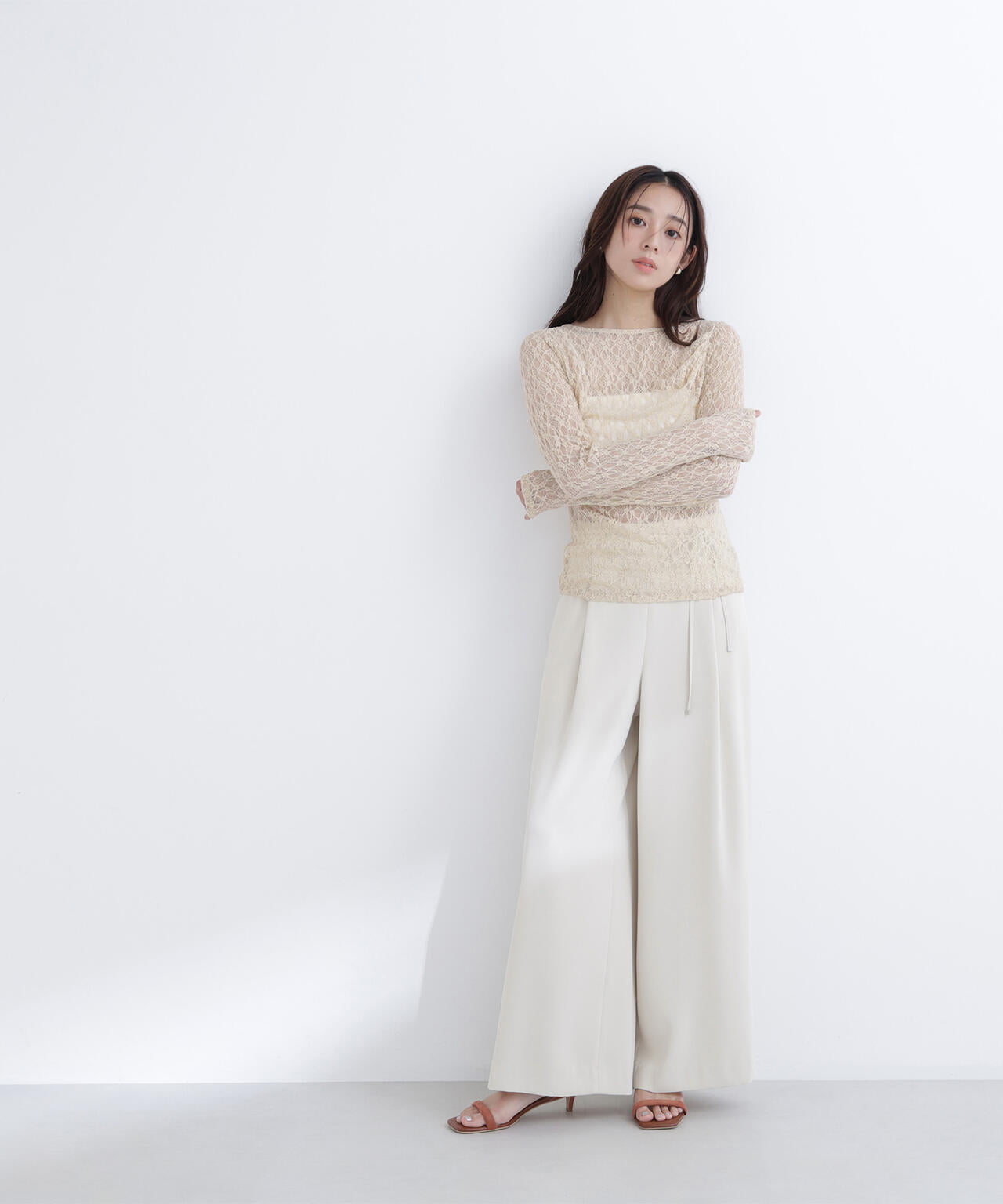 レースドレープカットソー