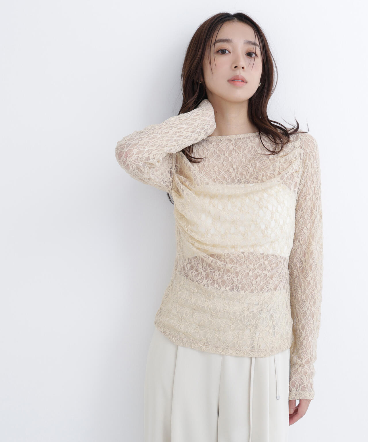 レースドレープカットソー