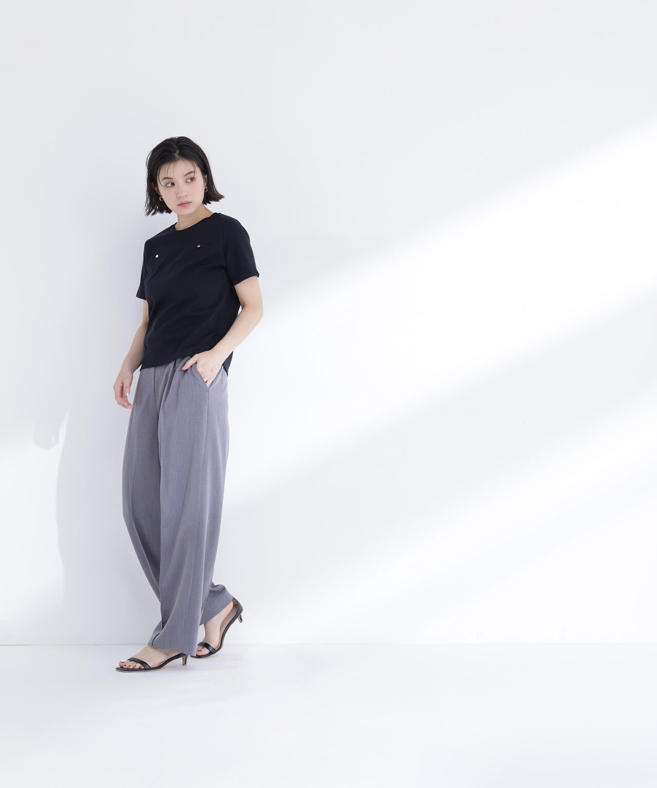 【6/16 ～6/18 2buy10%OFF 対象商品】ベーシックTシャツ フェイクポケット付き