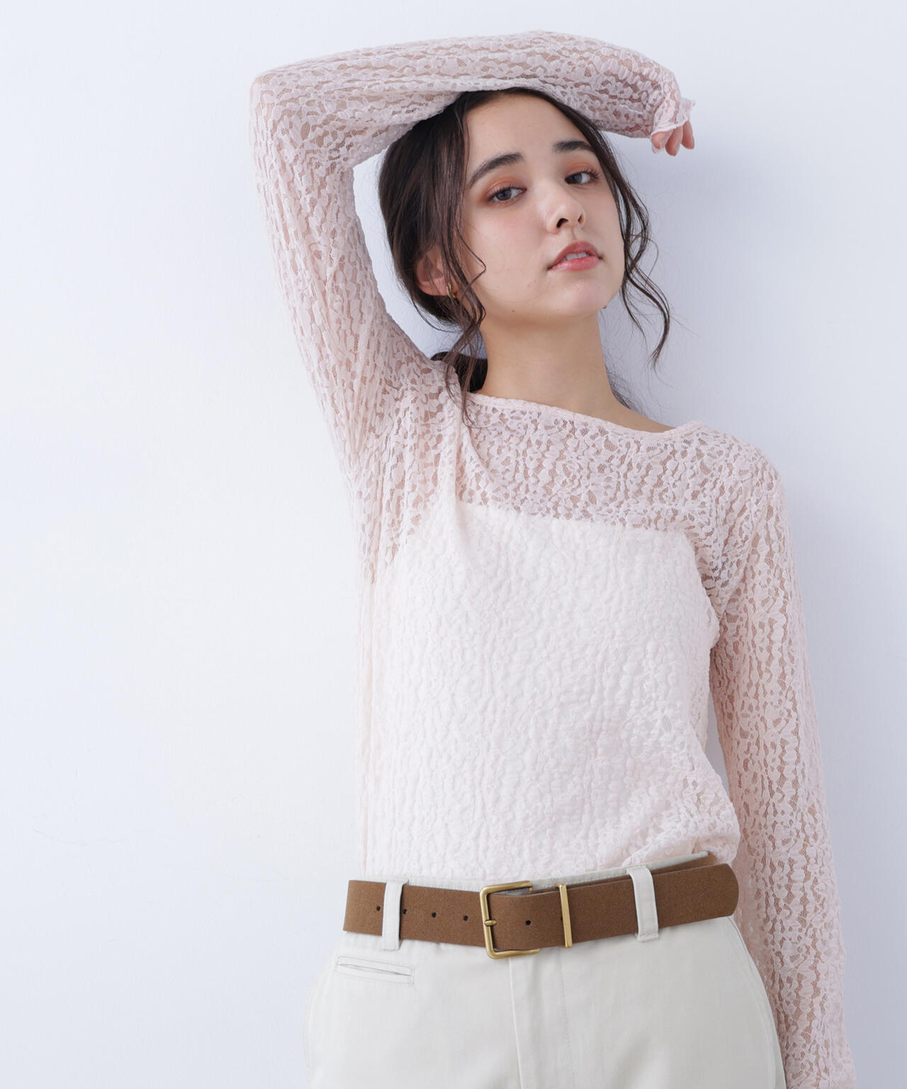 レースカットソー