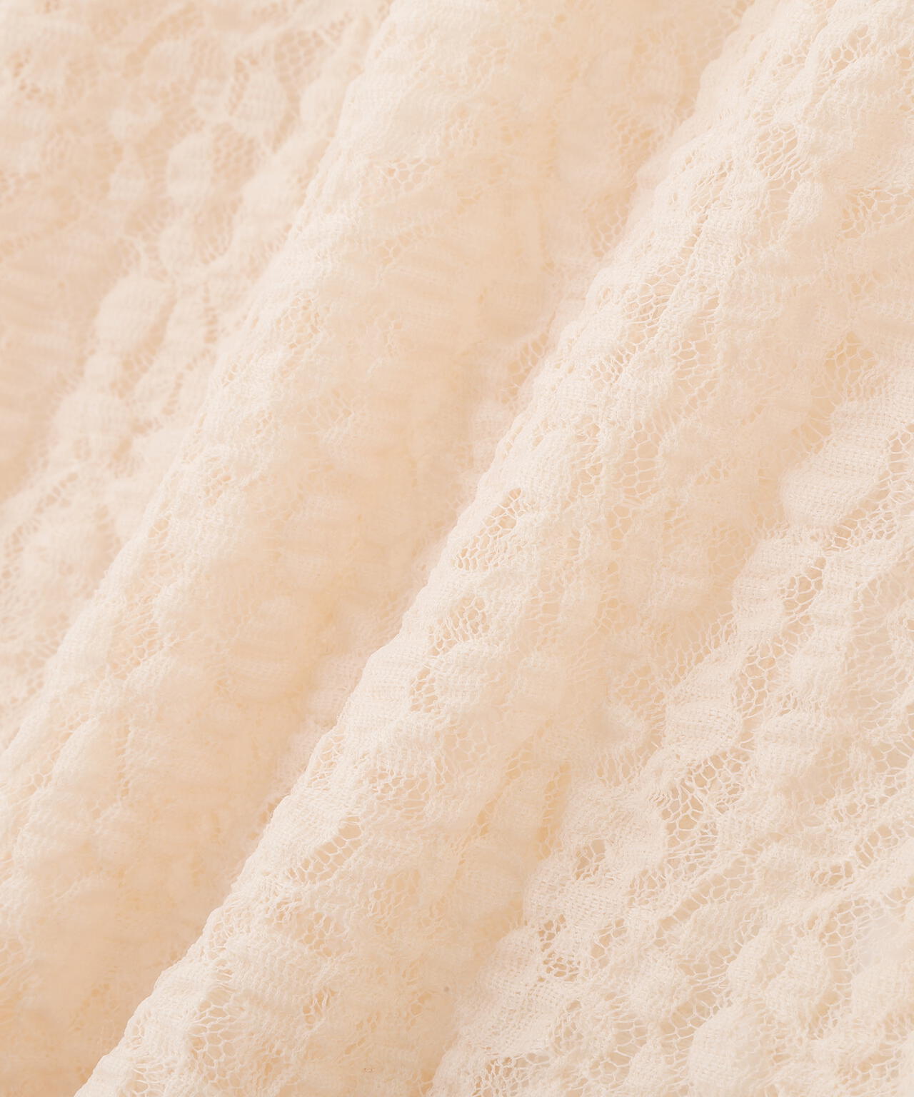 レースカットソー