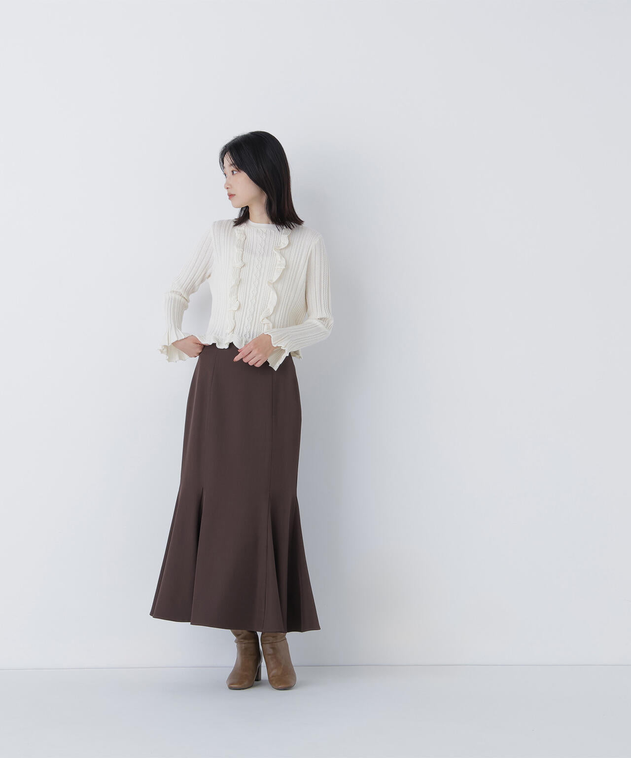 ミニケーブルフリルニット