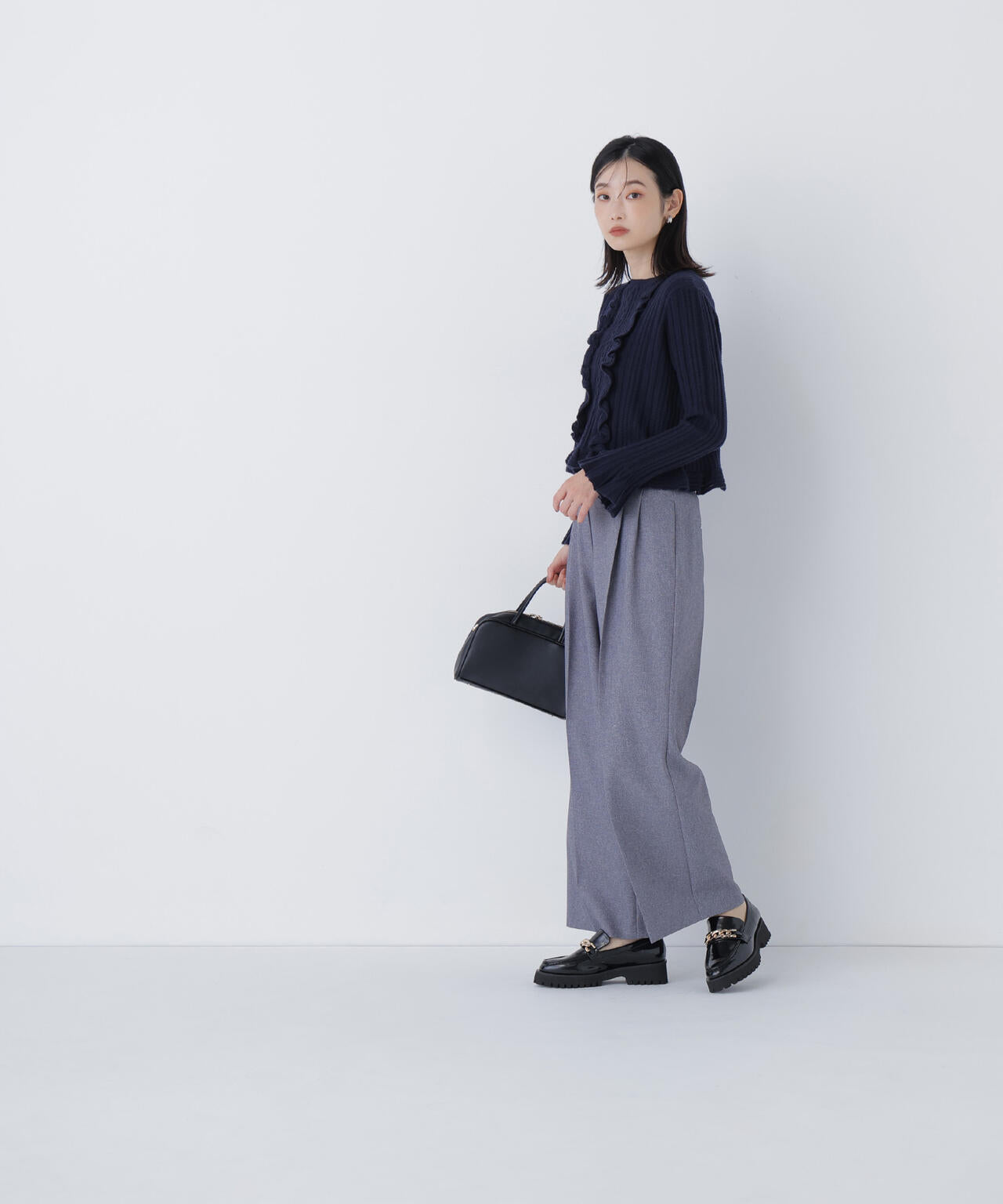 ミニケーブルフリルニット