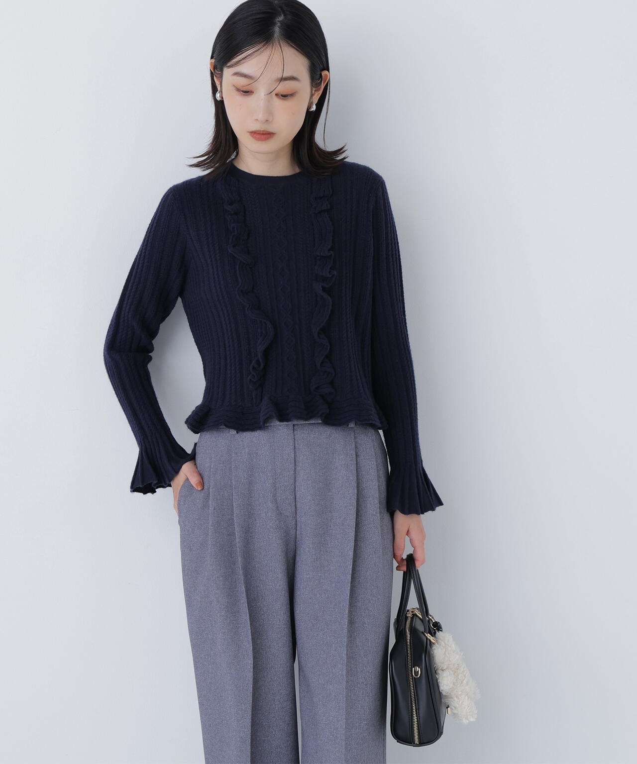 ミニケーブルフリルニット