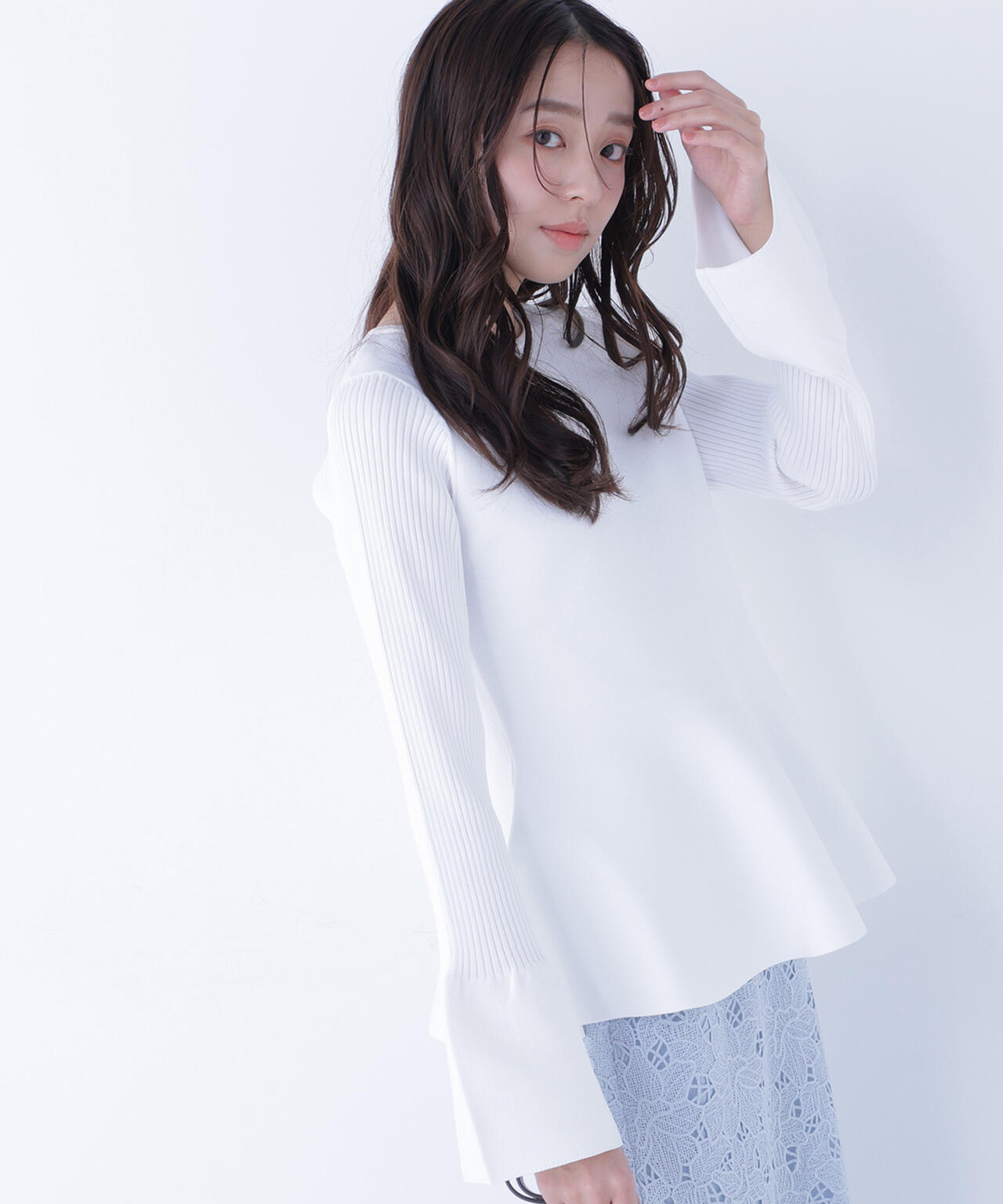 ベルスリーブペプラムニット | NATURAL BEAUTY BASIC（ナチュラル