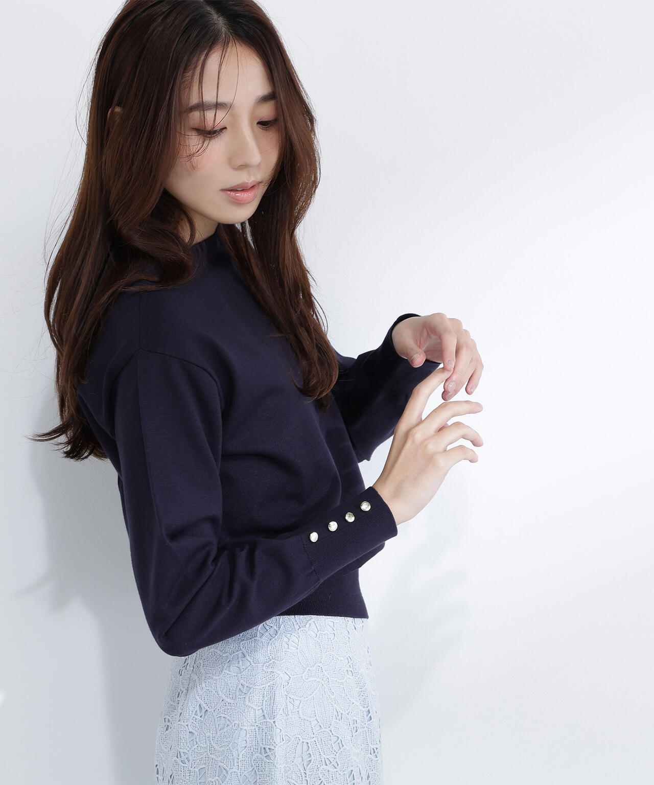 フロントラインドルマンニット