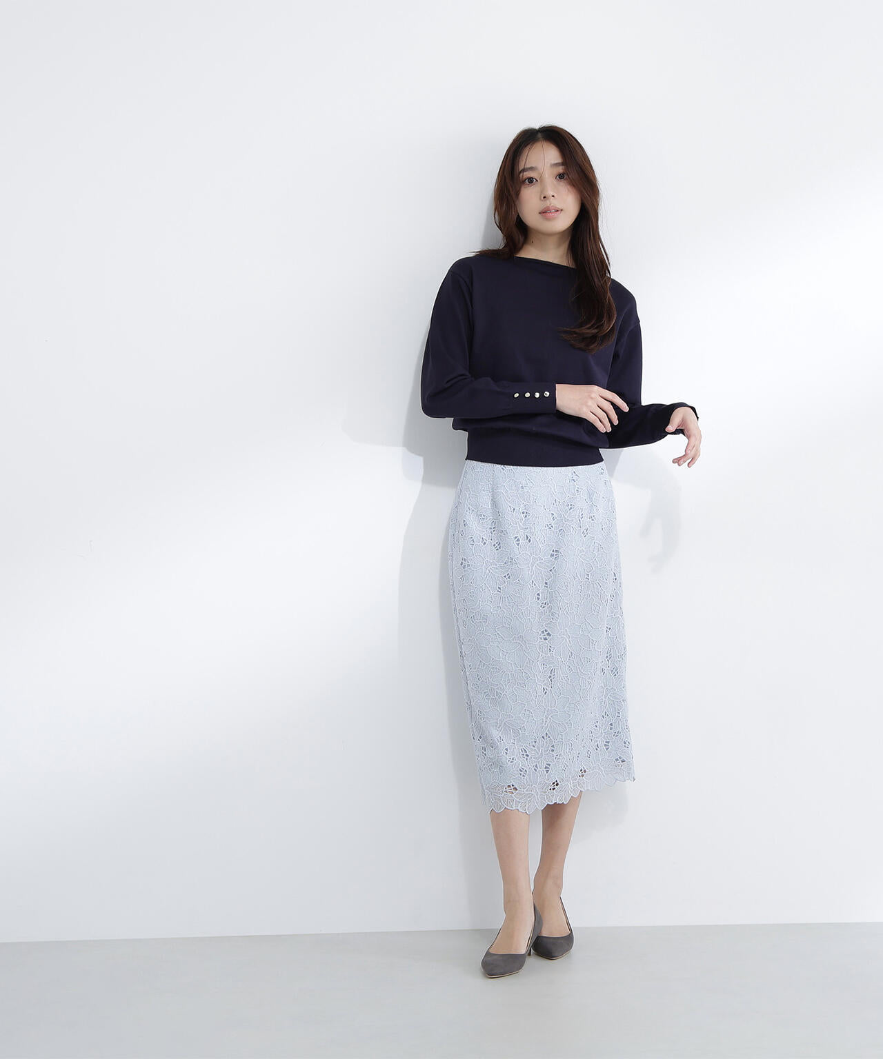 フロントラインドルマンニット