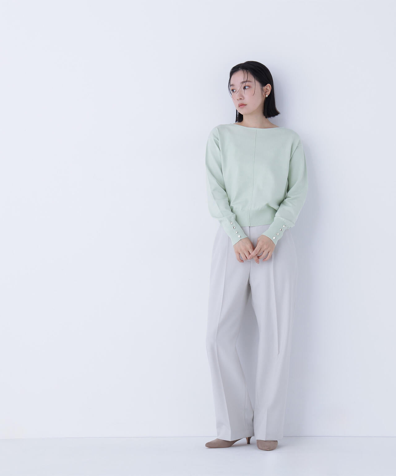 フロントラインドルマンニット