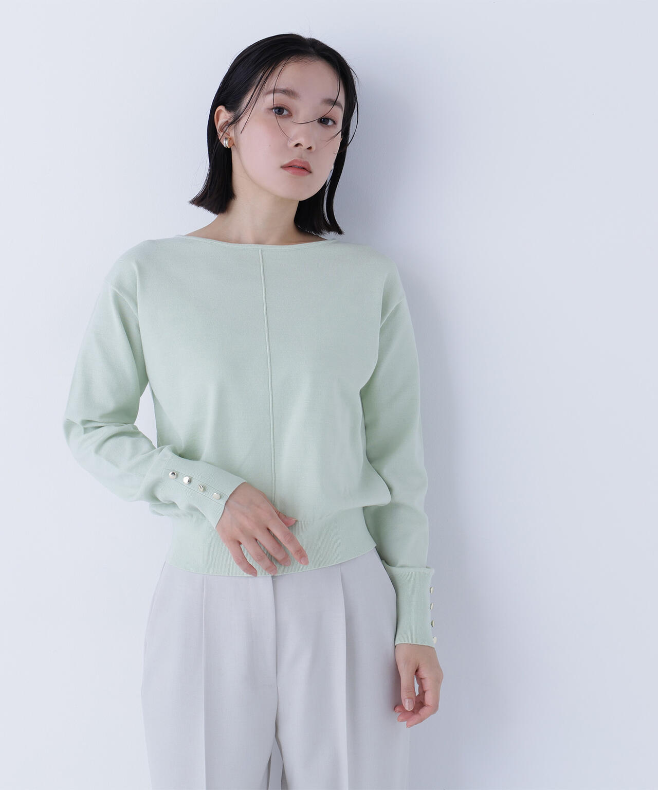 フロントラインドルマンニット