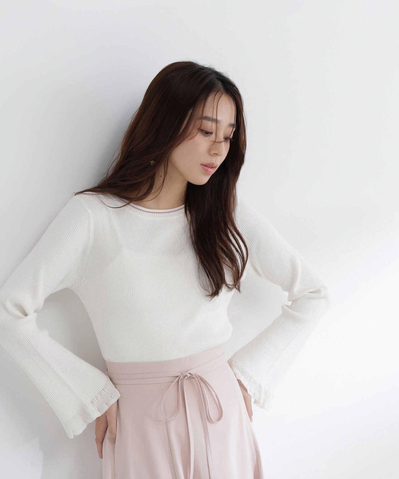JUSGLITTY レースカフスニット ホワイト レーシーカフスリブニット | NATURAL BEAUTY BASIC（ナチュラル