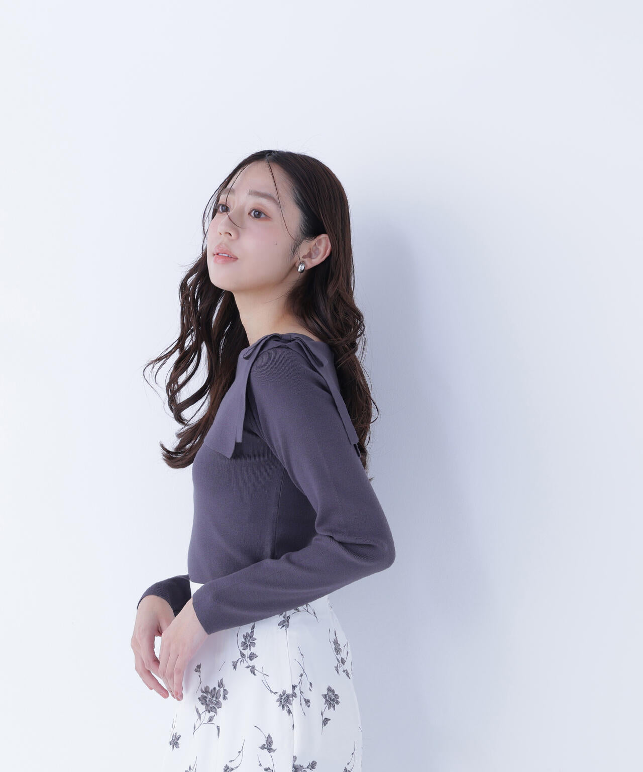 サイドリボンニット