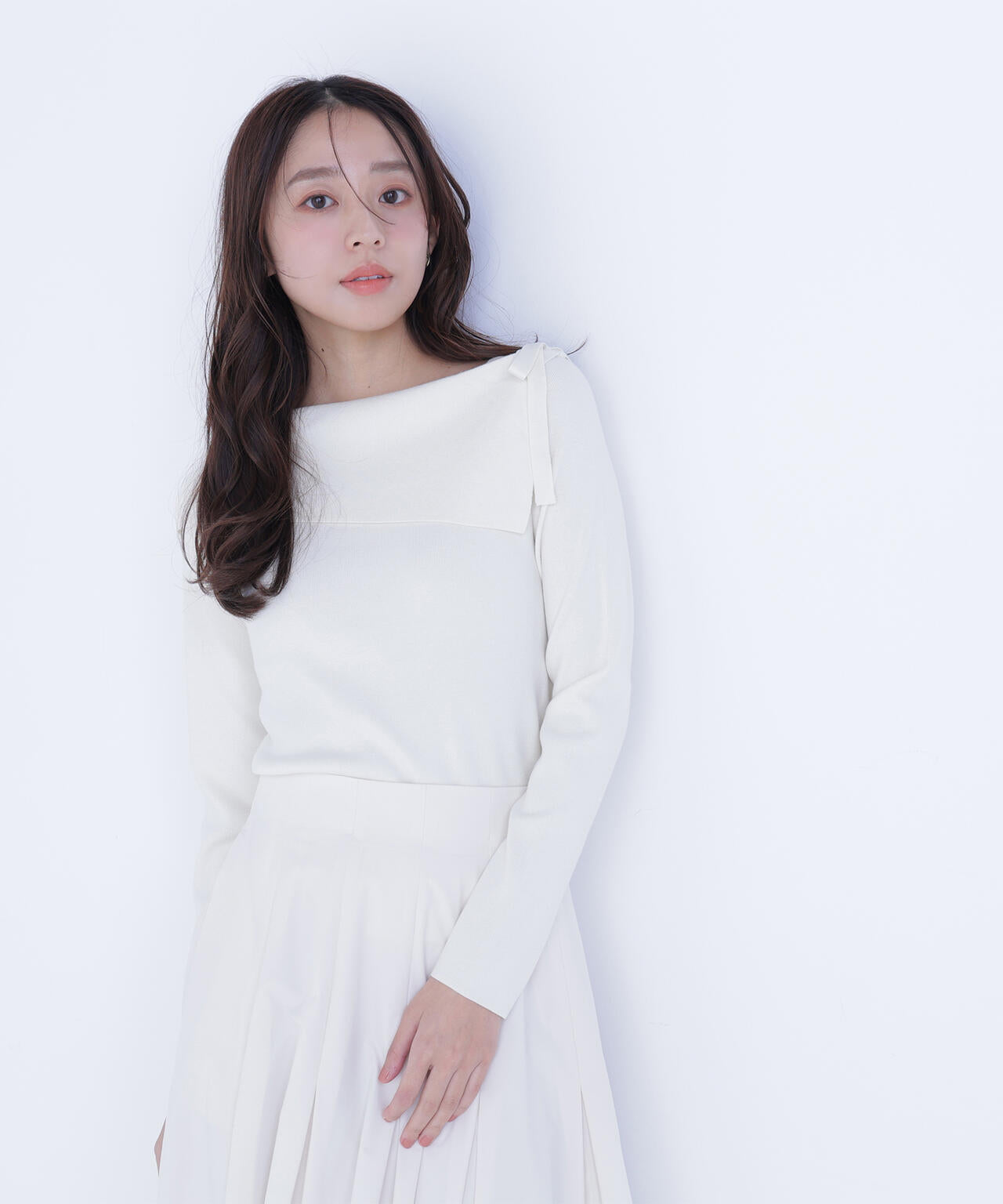 サイドリボンニット