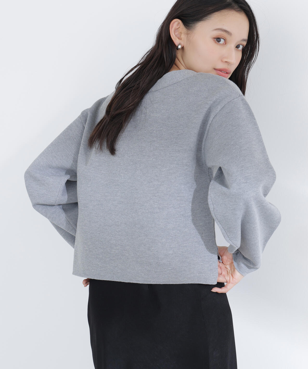 スウェットライクフォルムニット