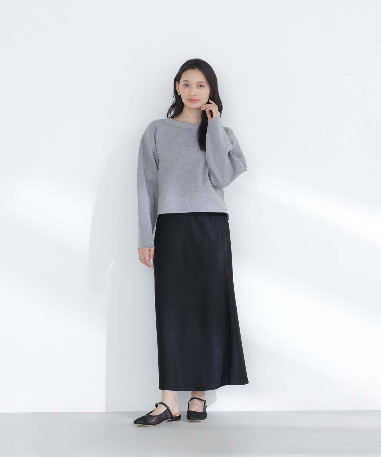 スウェットライクフォルムニット