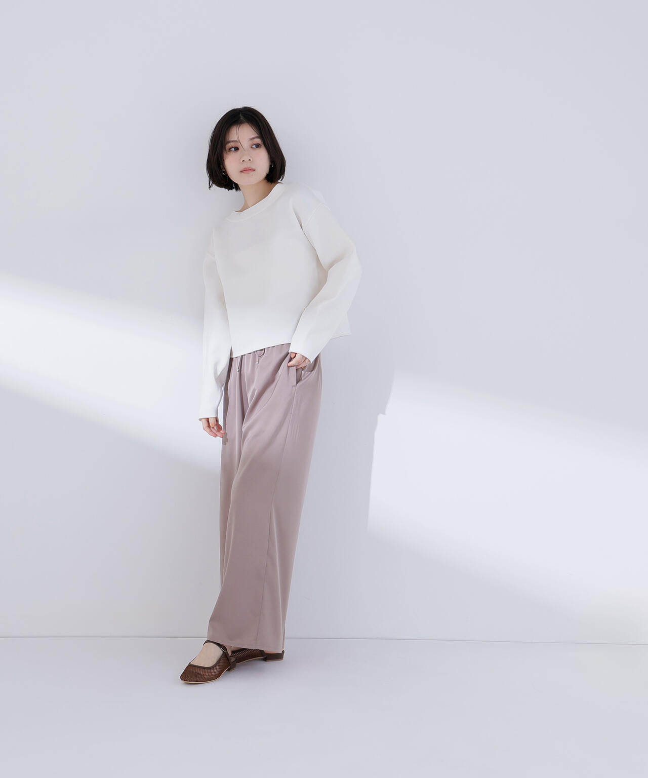 スウェットライクフォルムニット