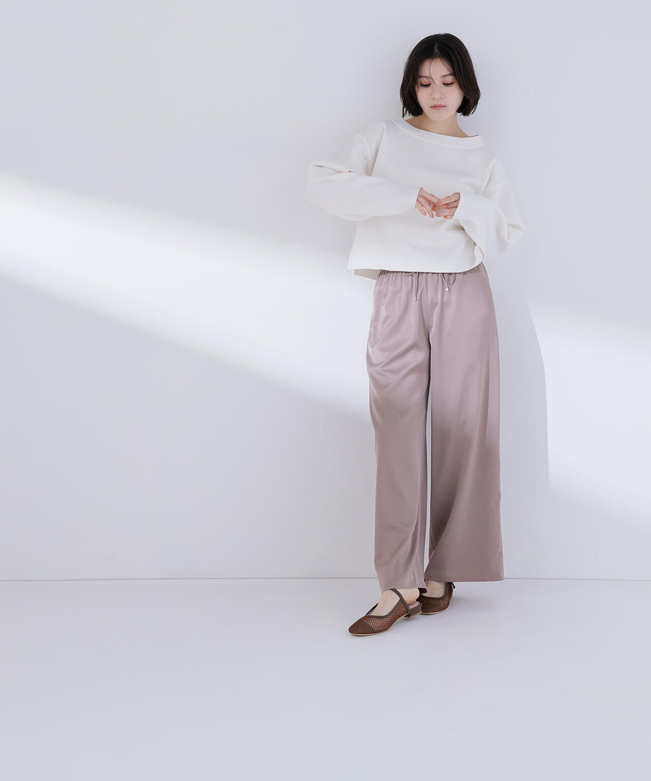 スウェットライクフォルムニット