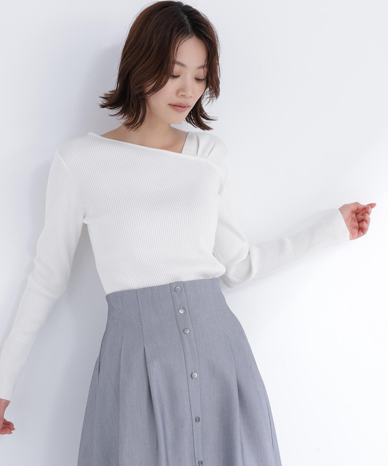 ショルダータックアシメネックニット | NATURAL BEAUTY BASIC
