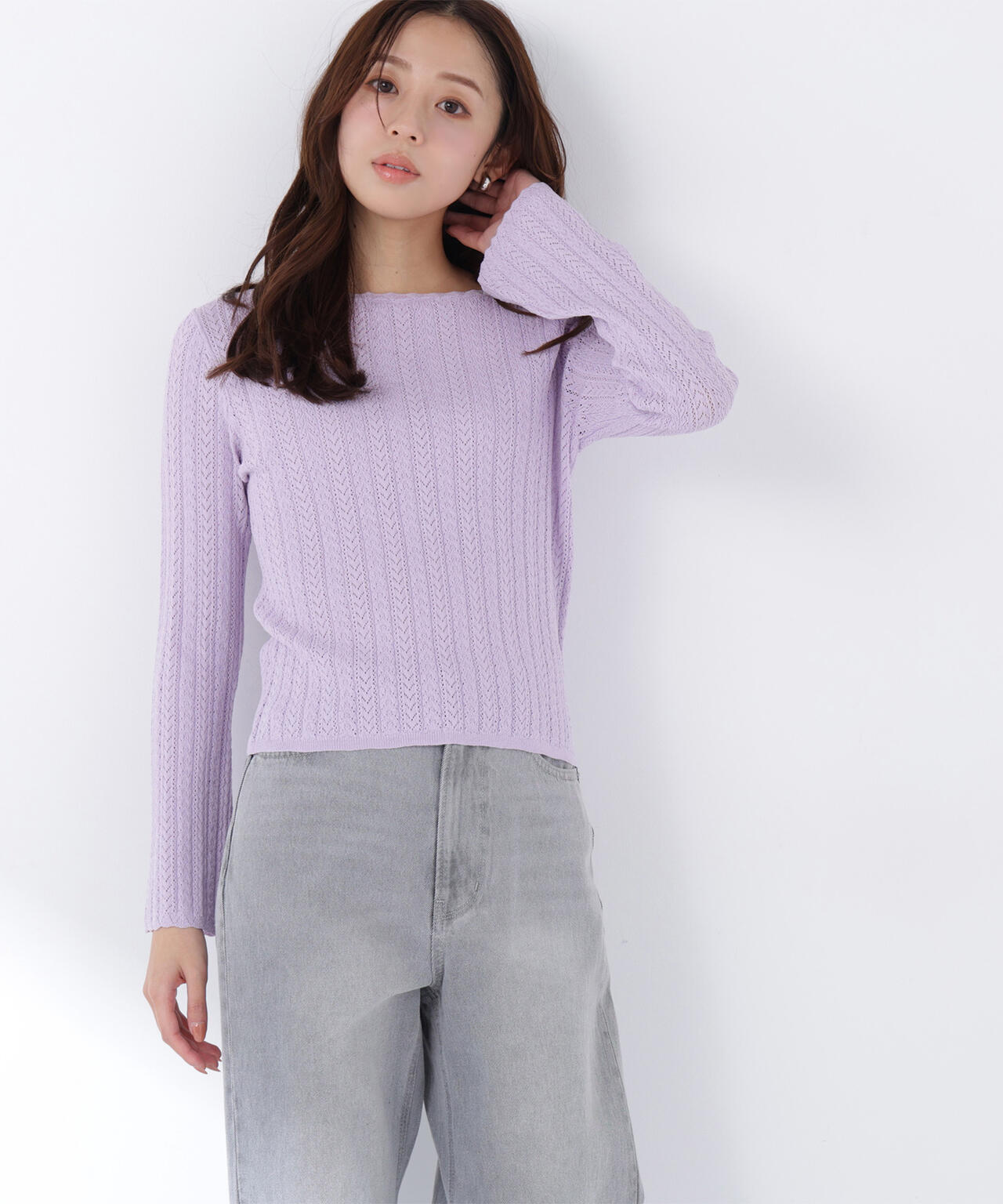 柄編みスカラップニット