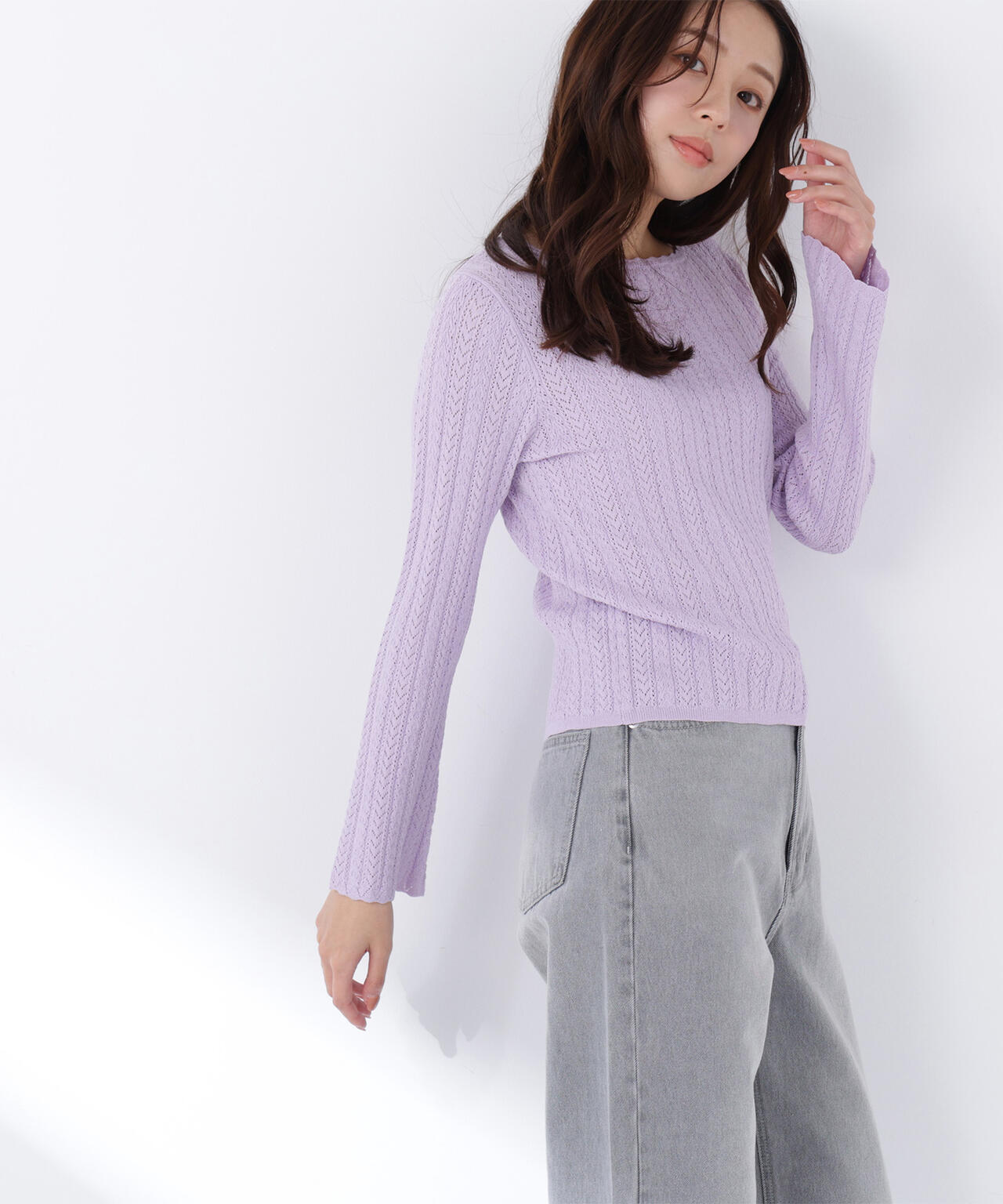 柄編みスカラップニット