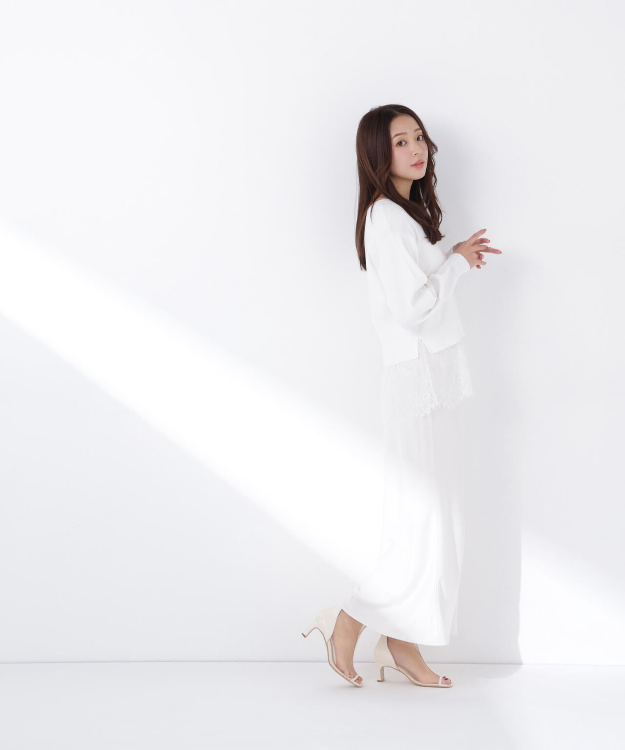 レースドッキングニット