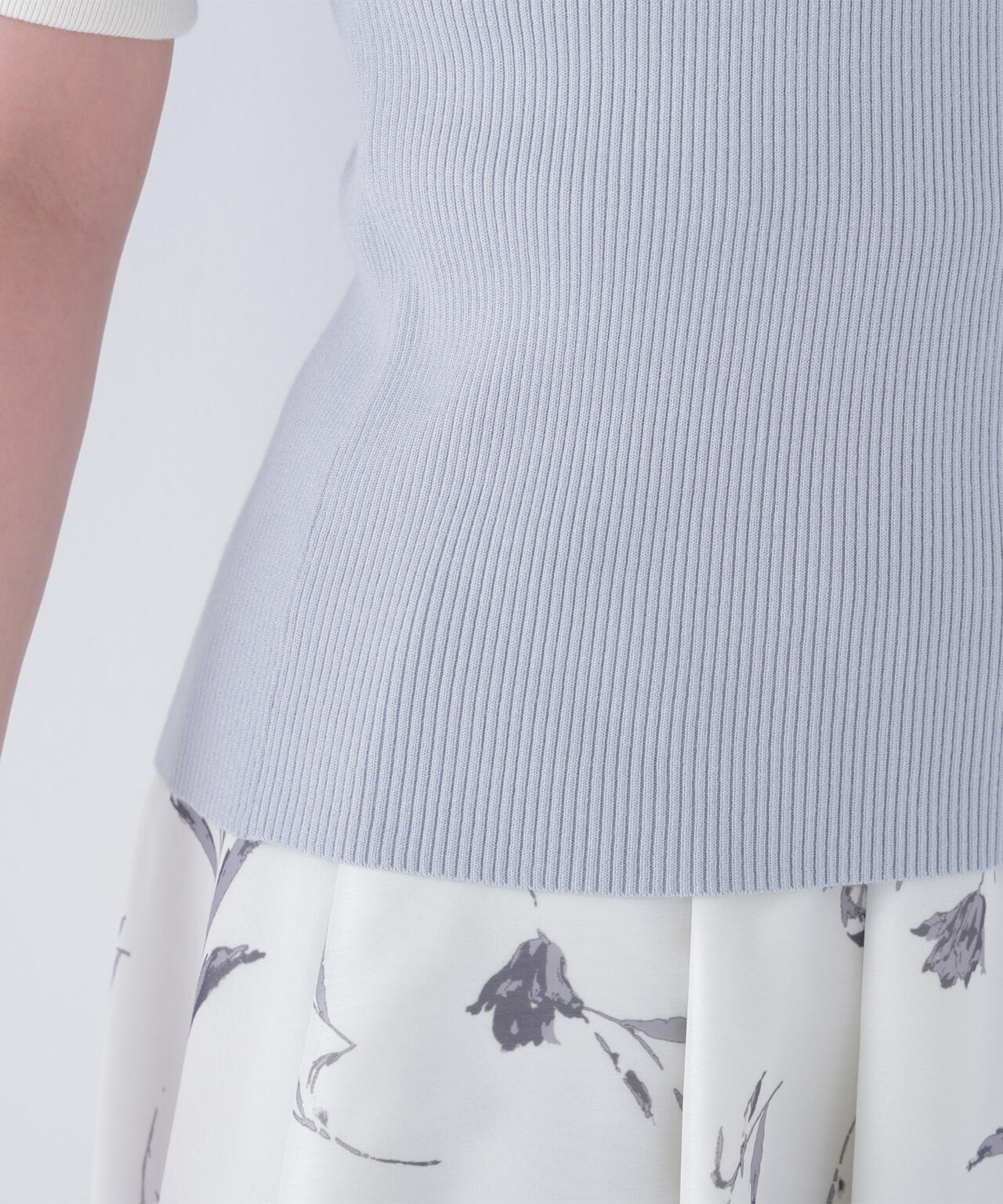 167cm 着用サイズ：FR