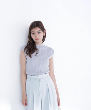 168cm 着用サイズ：FR