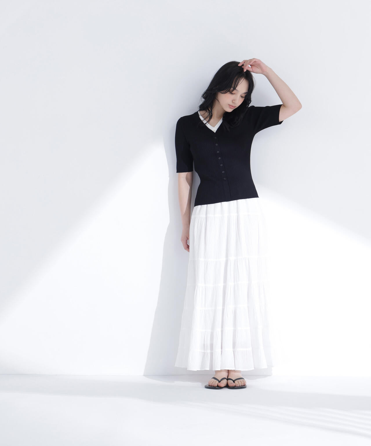 レイヤードVネックニット | NATURAL BEAUTY BASIC（ナチュラル