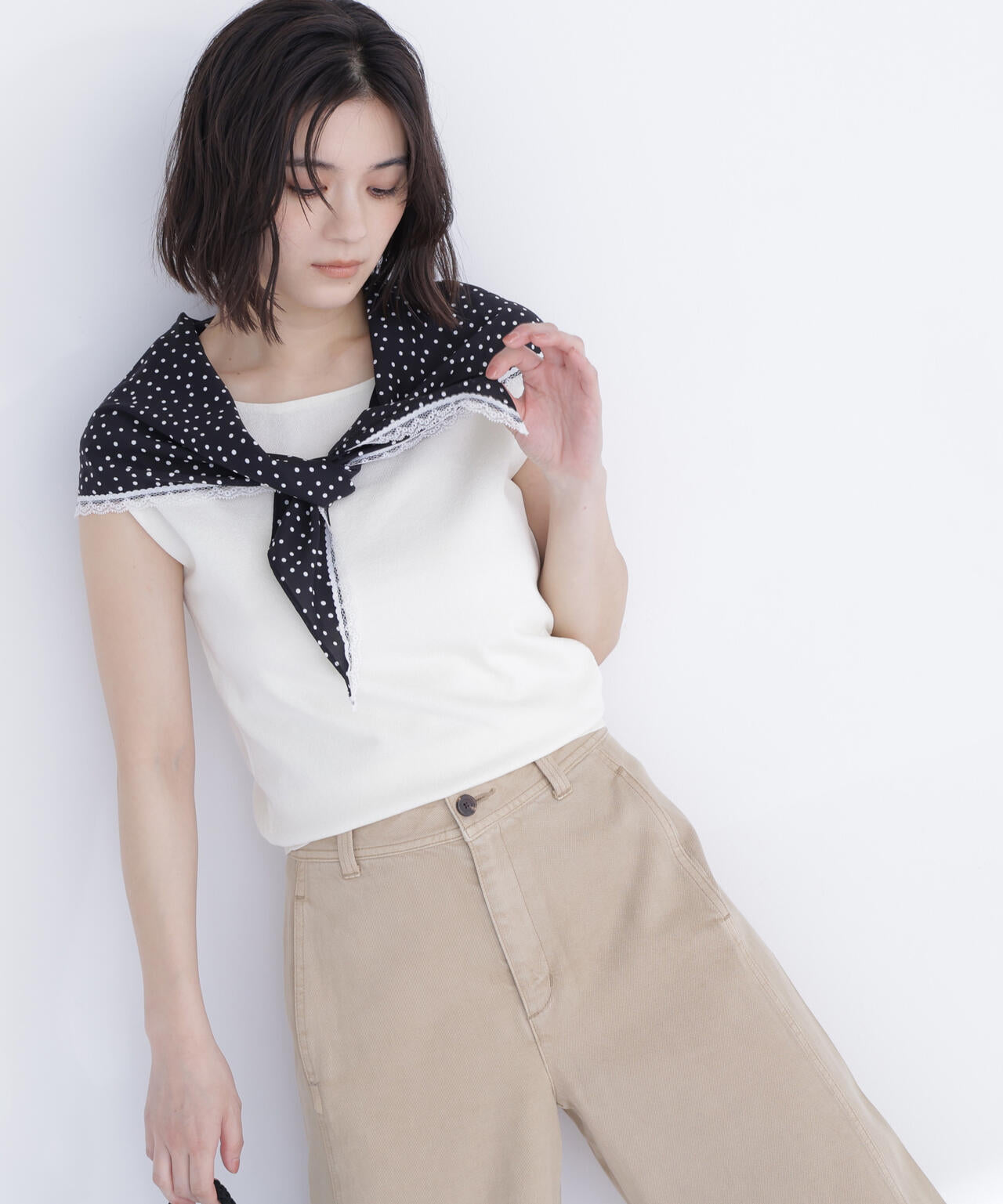 ドットスカーフ付ニット | NATURAL BEAUTY BASIC（ナチュラル