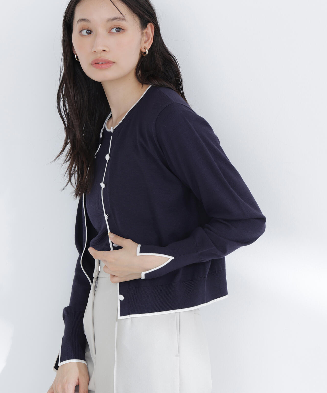 クルミボタンバイカラーアンサンブル