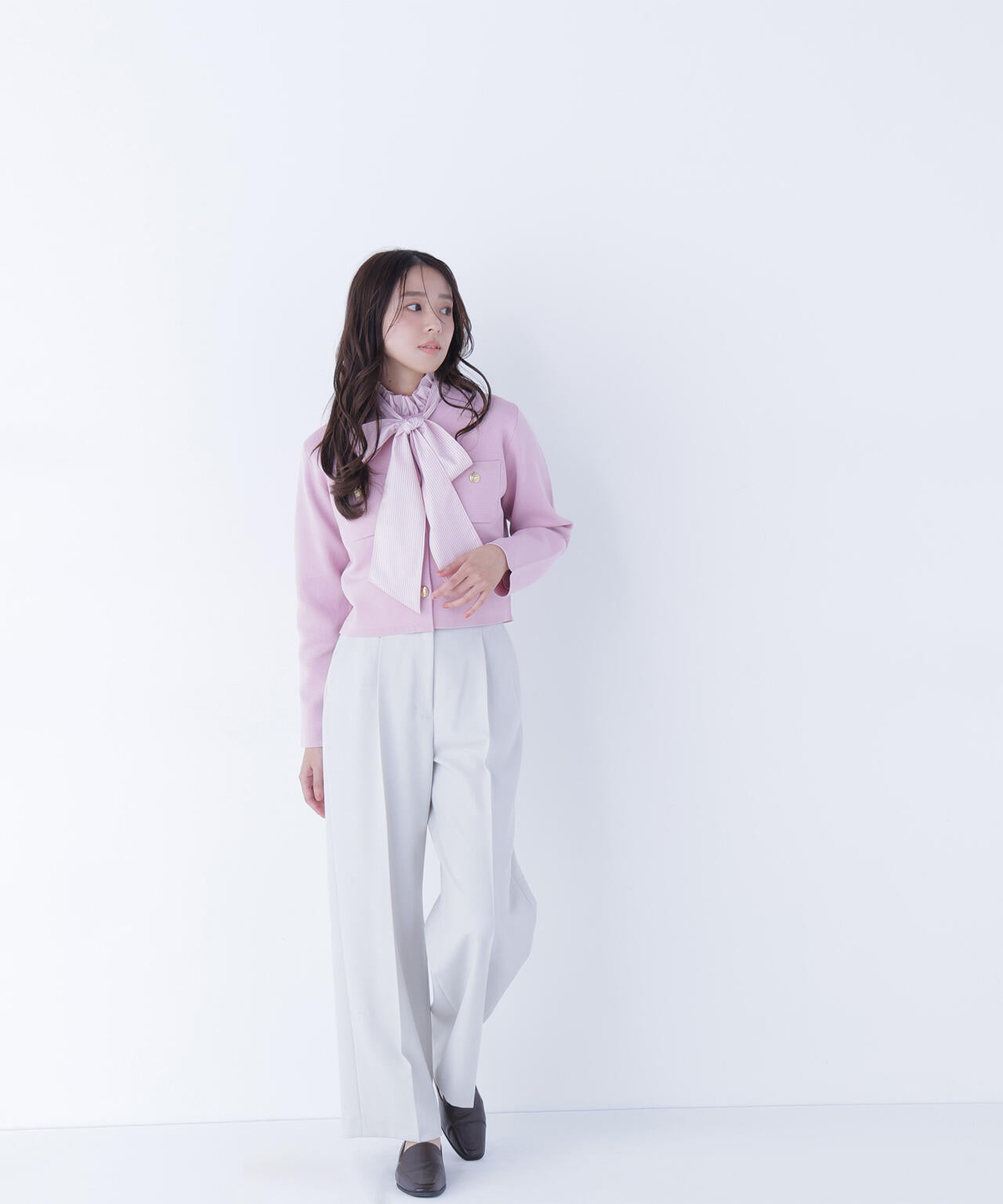 エンブレムボタンニットジャケット