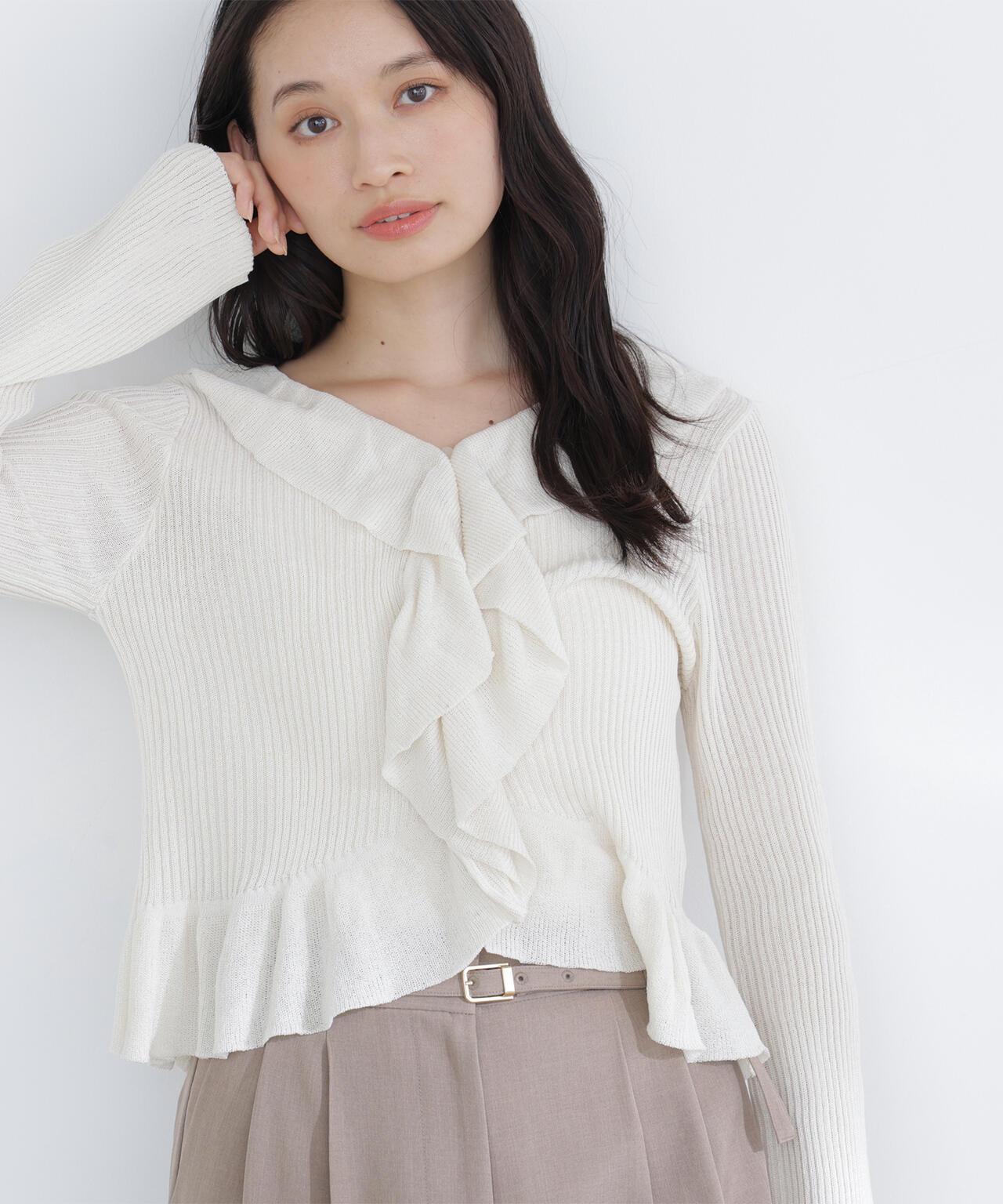 新品未開封　NATURAL BEAUTY BASIC フリルトリムカーディガン フリルトリムカーディガン | NATURAL BEAUTY BASIC（ナチュラル