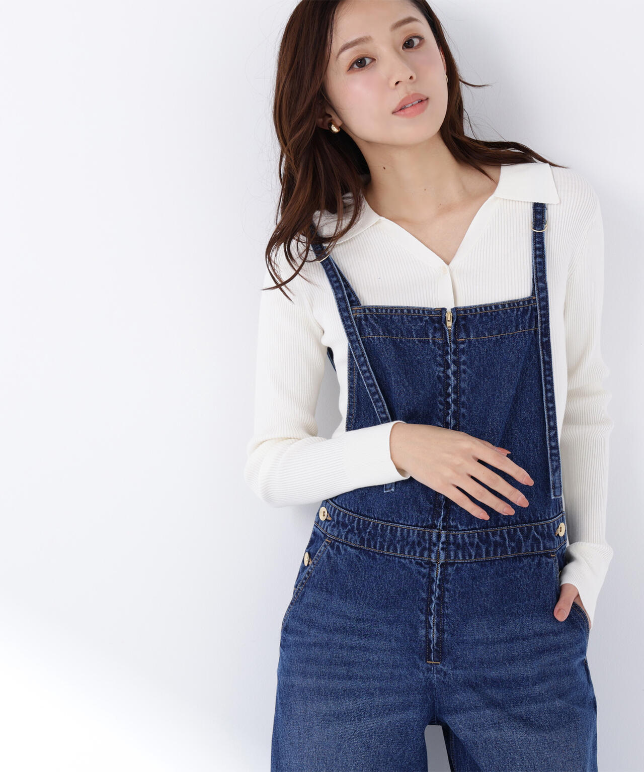 【WEB限定カラー：オレンジ】襟付Vネックリブニット