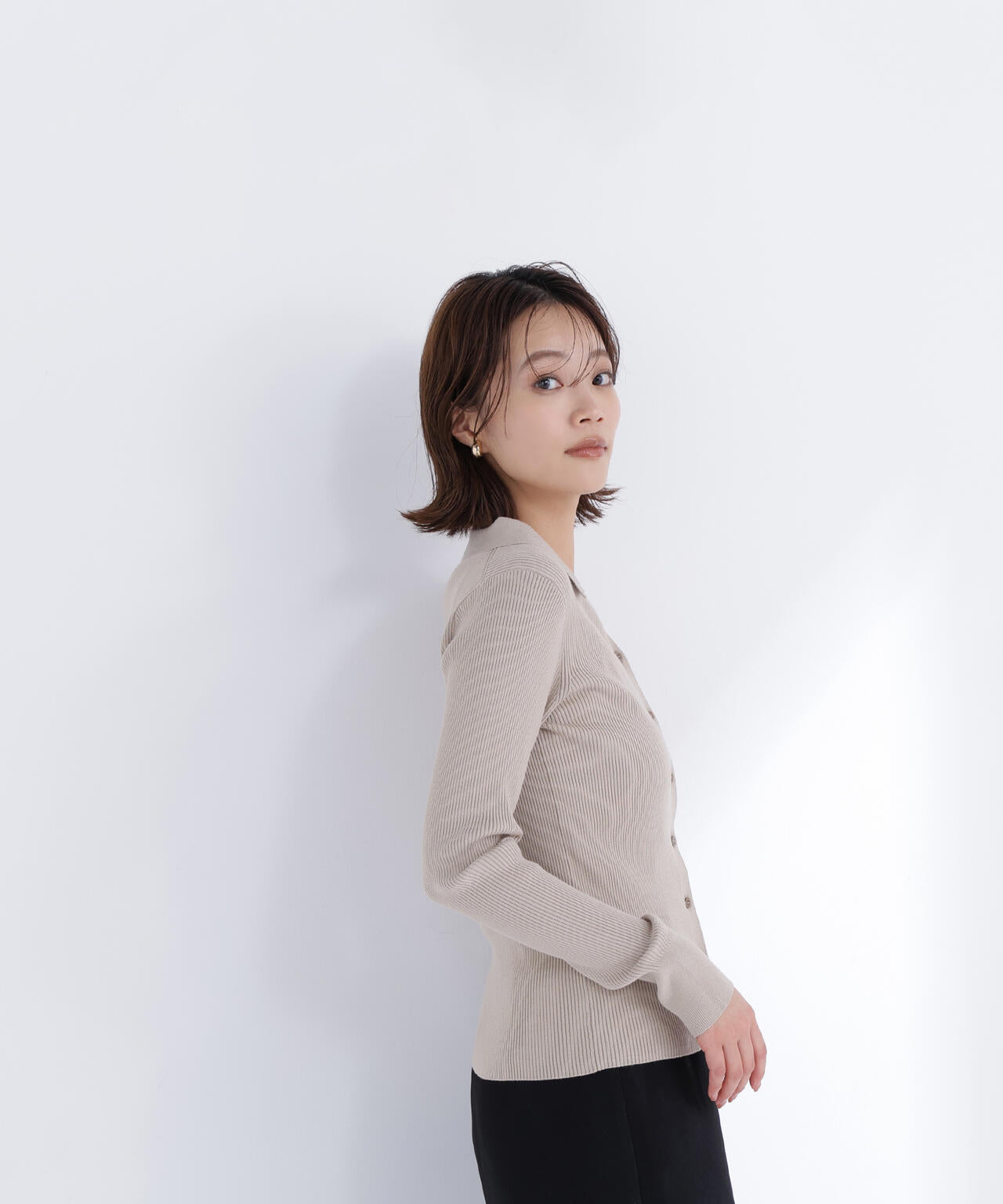 WEB限定カラー：オレンジ】襟付Vネックリブニット | NATURAL BEAUTY