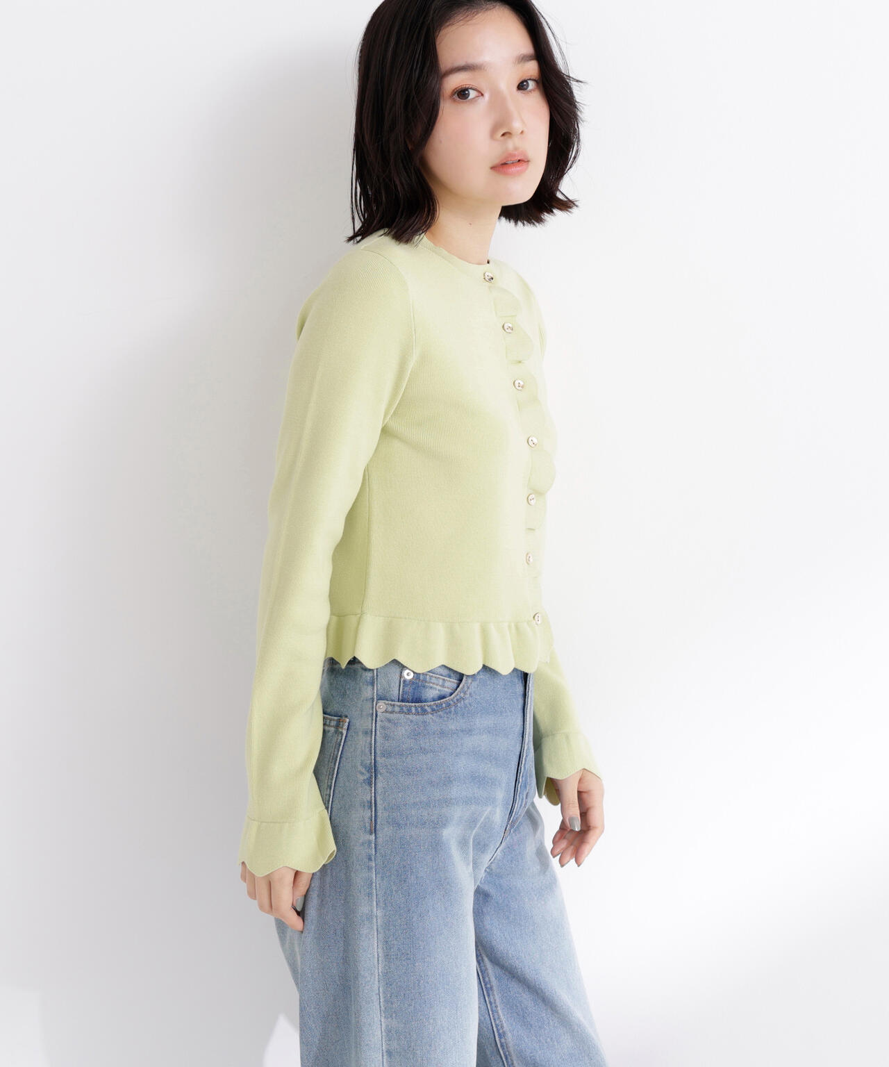 メタルボタンフリルカーディガン