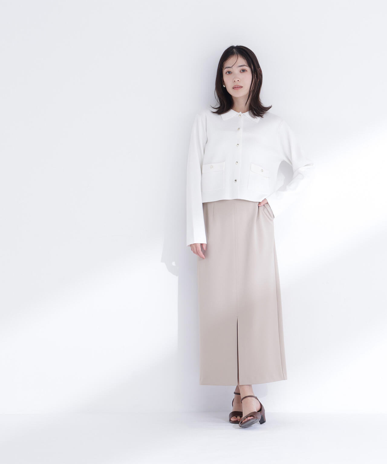 sweet掲載】【ちょうど、いい服】“きちんと見え上手”な襟付きニット
