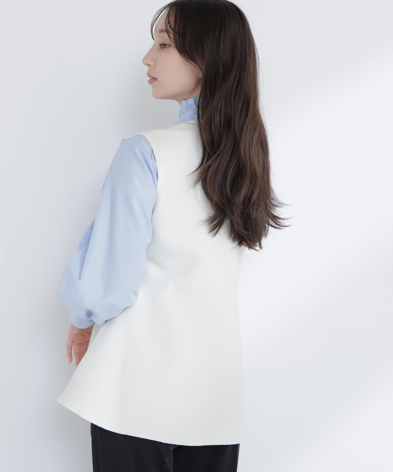 ＜Oggi.jp掲載＞ペプラムニットジレ