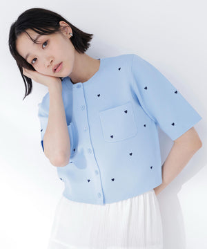 身長165　B:80 W:59 / H:85 / S:23.5 着用サイズ：FR