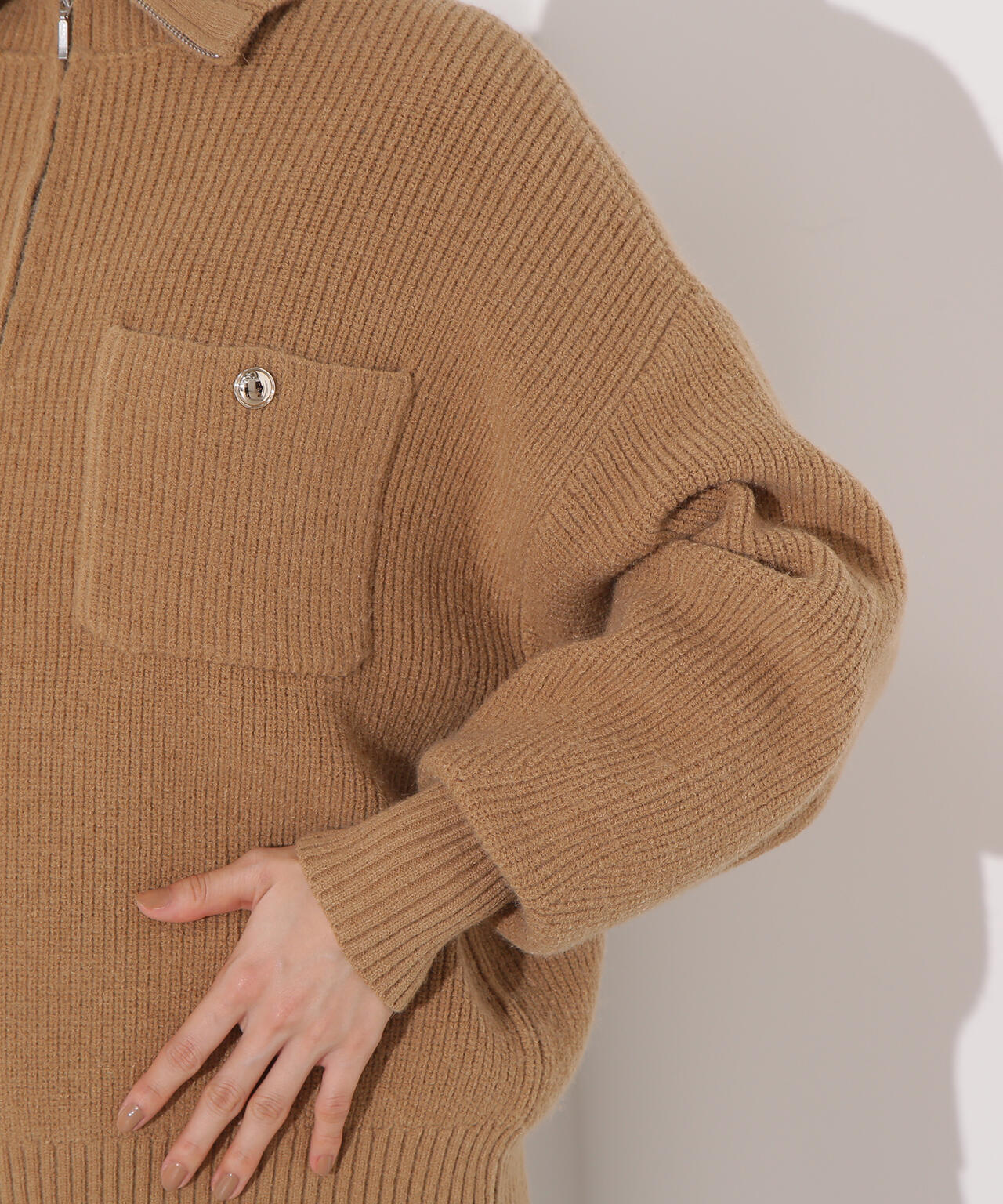 ハーフジップオーバーニット