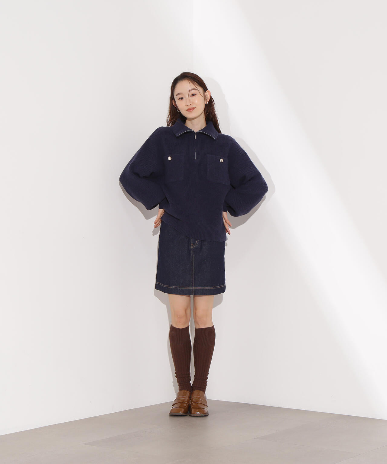 ハーフジップオーバーニット