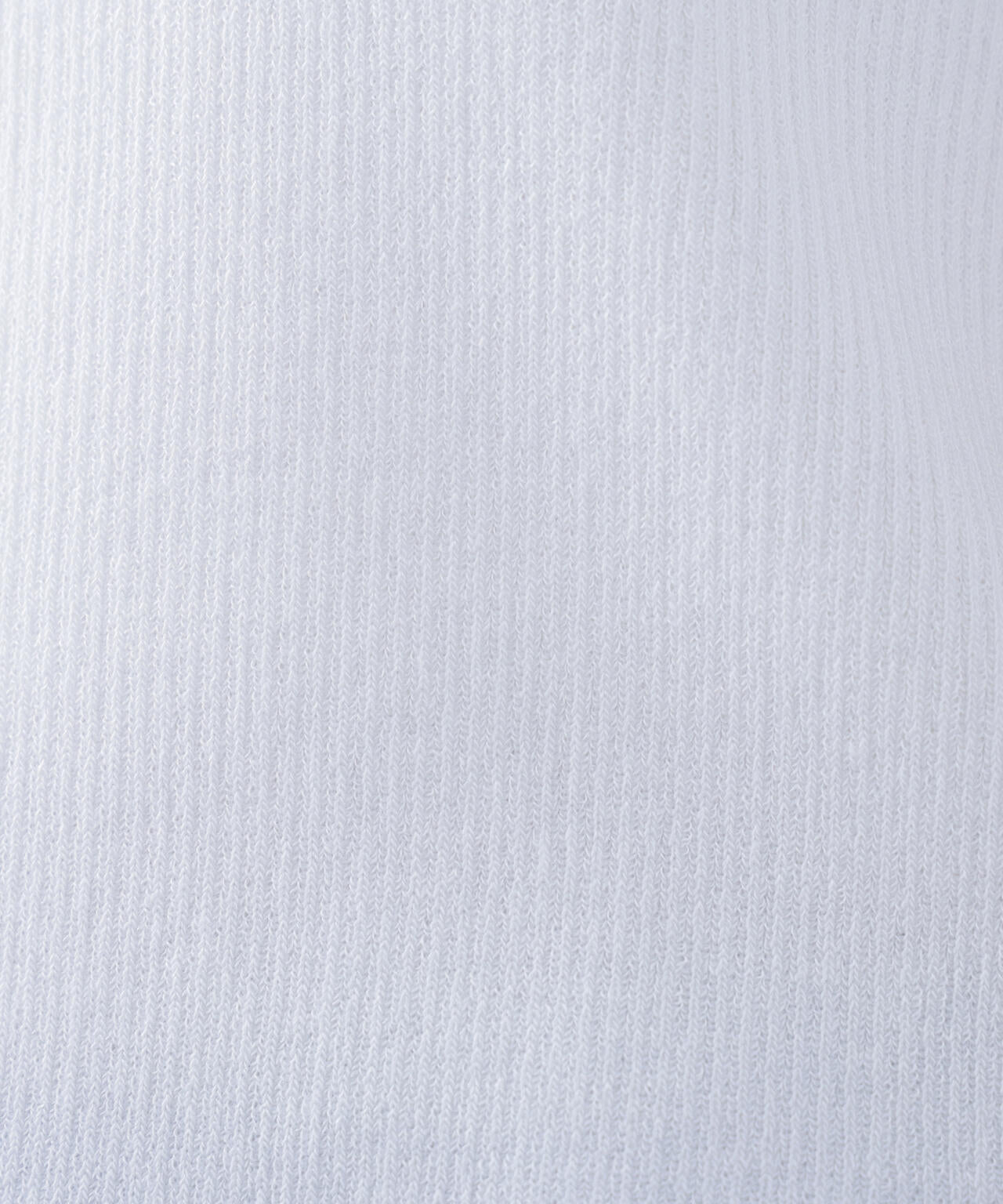 クルーネックリブニット