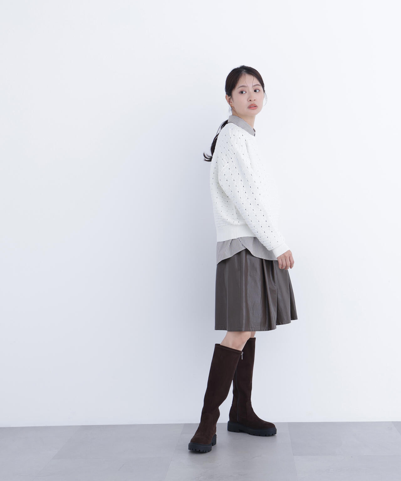 アイレットニットプルオーバー