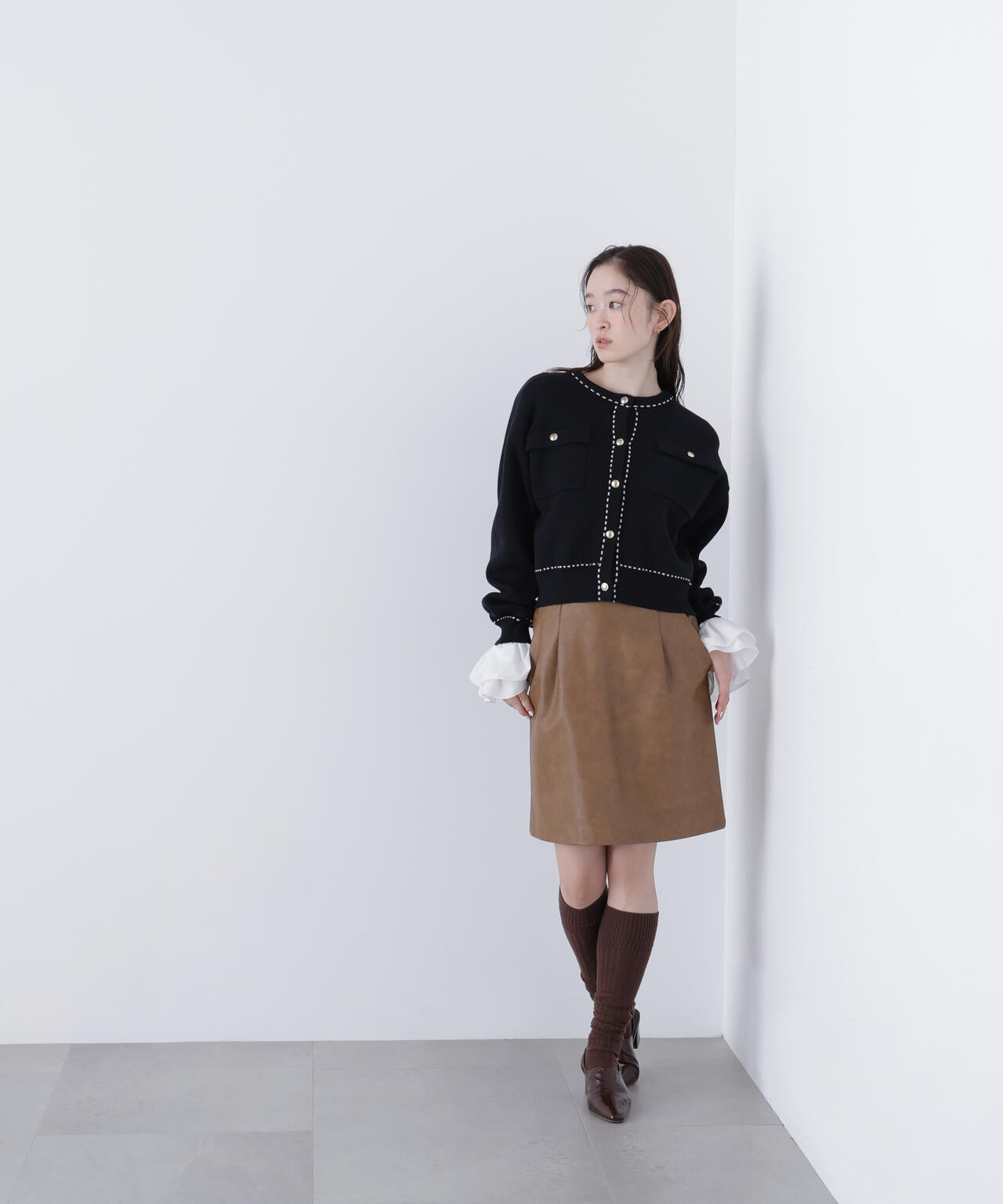 銀座インズ・mix.tokyo 限定カラー：ネイビー】ステッチニット